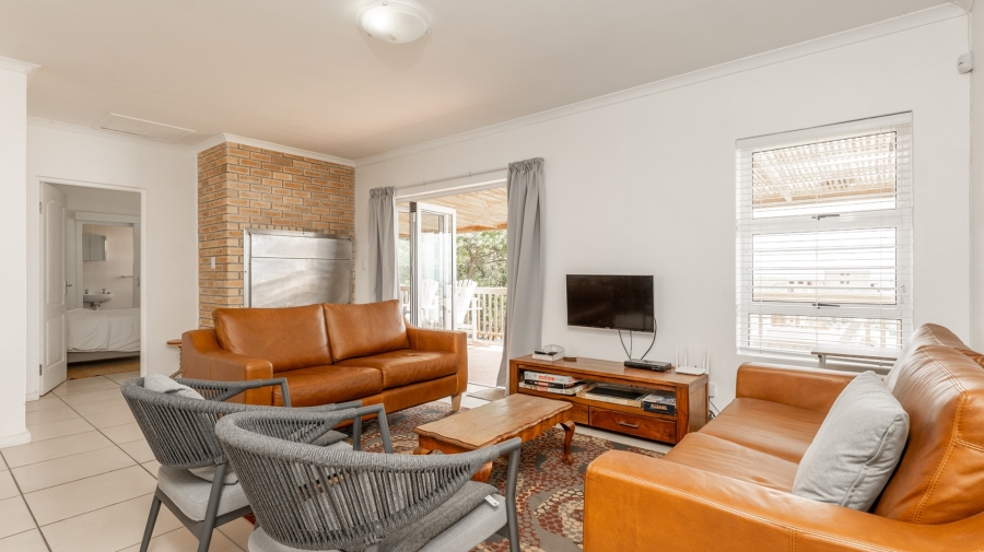 3 Bedroom Property for Sale in Struisbaai Western Cape